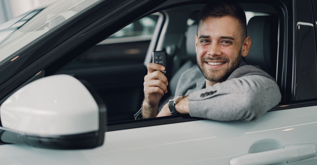 Can a Locksmith Program My Key Fob? What Oyster Bay Drivers Should Know — Oyster Bay Locksmiths